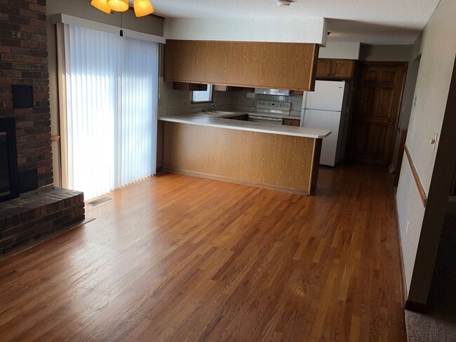 Photo - 4Bed/3Bath, Ranch-Style Home in Wooded Area