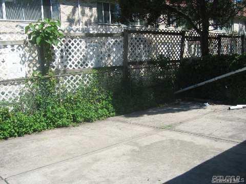 Photo - 160-45 Willets Point Blvd