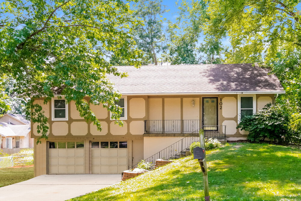 Photo - 102 Gilbert St