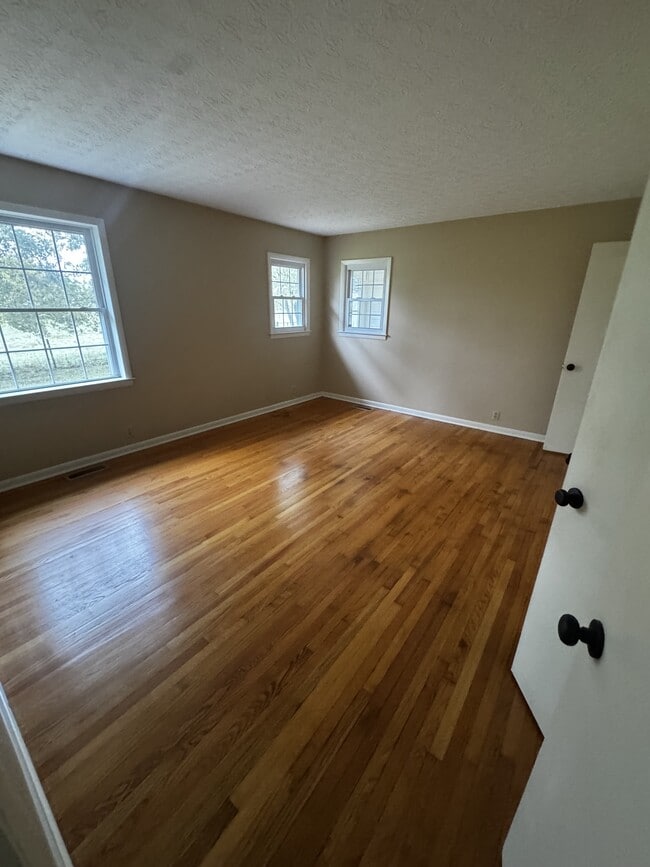 Photo - 1230 Martinsville Rd