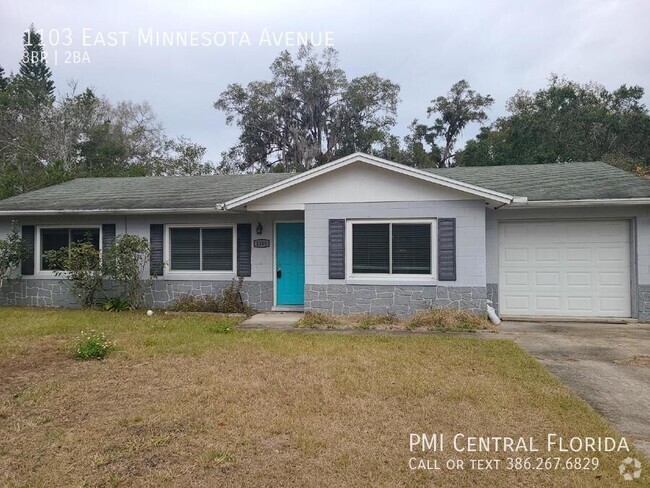 Building Photo - Charming Deland 3 Bedroom Home Close to Do...