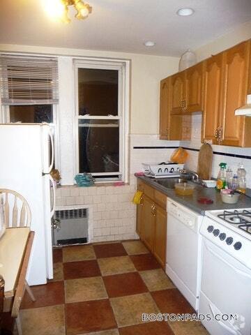Building Photo - 103 Gordon St Rental