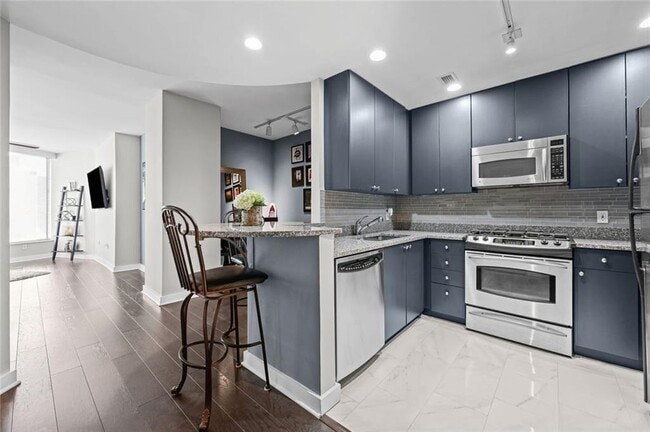 Building Photo - 3338 Peachtree Rd NE Unit 1105