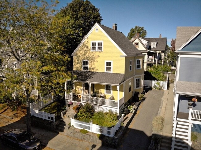Photo - 97 Sawyer Ave