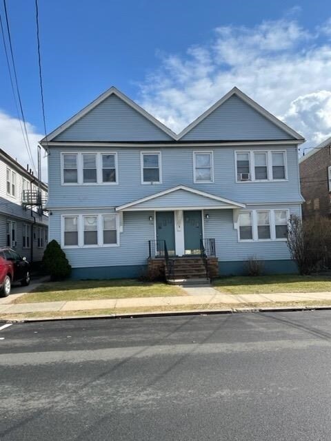 Photo - 760 Forest St Apartment Unit 3