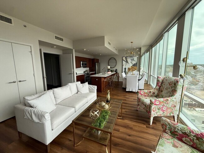 Photo - River Market Tower - Unit 1406 Unit 1