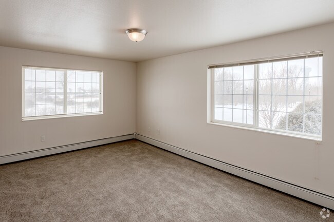 2BR, 2BA - Keeneland Village Apartments