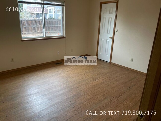 Photo - 6610 Oakwood Blvd