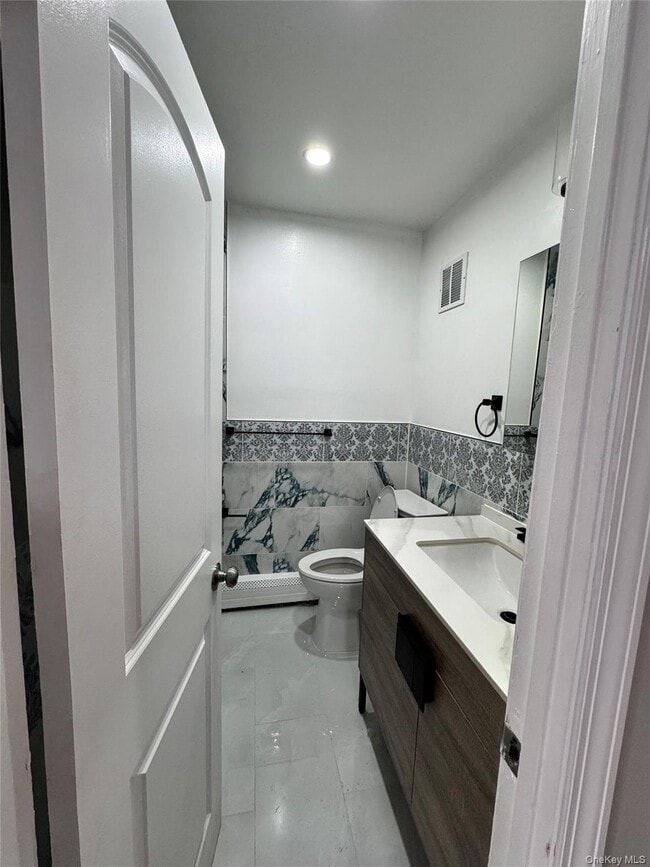 Photo - 41-48 70th St Unit 2