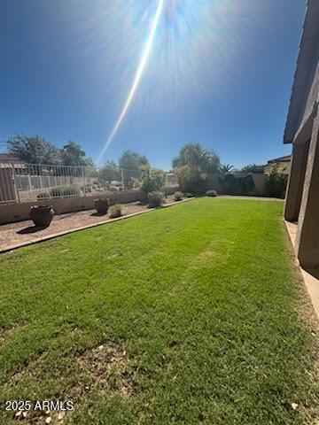 Photo - 1705 E Nightingale Ln