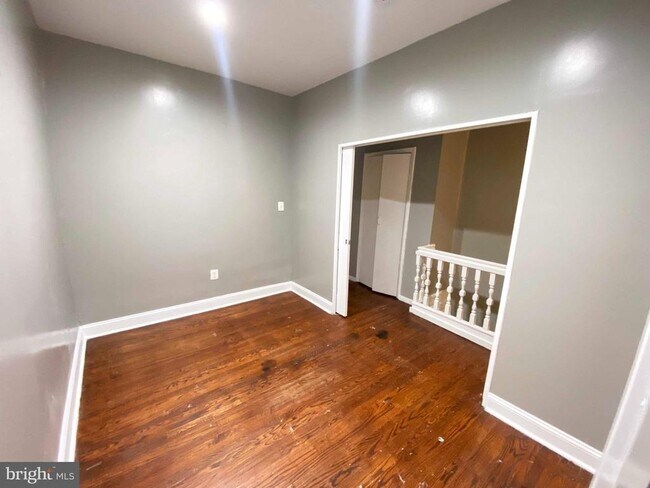 Photo - 819 E Allegheny Ave