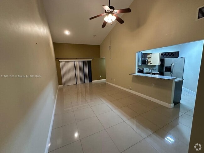 Building Photo - 10245 NW 9th St Cir Unit 202-9 Rental