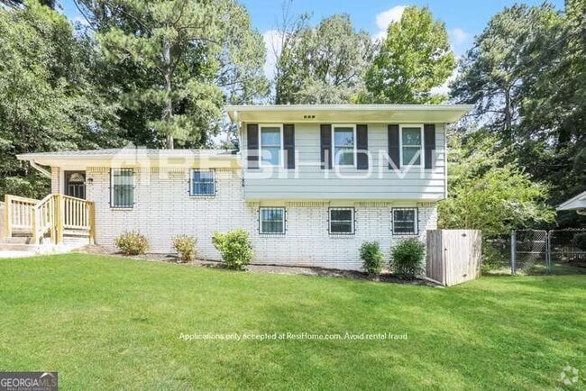 Building Photo - 6084 Hickory Dr Rental
