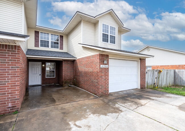 Photo - 2910 Dawn Ct