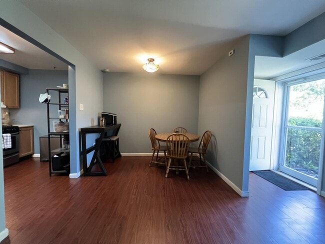 Photo - 9220 Bridle Path Ln