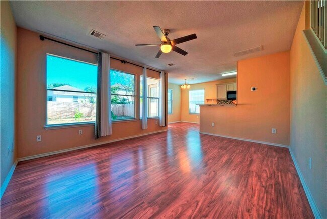 Photo - 14329 Teacup Ln