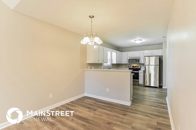 Photo - 2715 Oxford Hall Ave