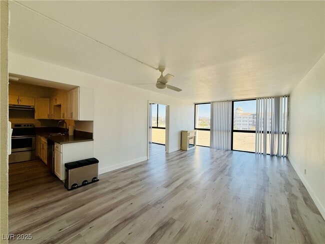 Photo - 3930 S University Center Dr Unit 308