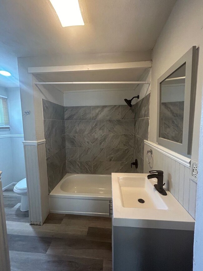 Photo - 4017 E 54th St Unit DN