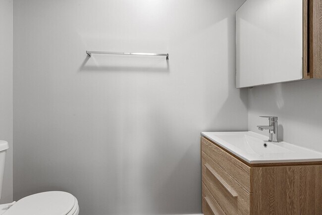 Photo - 4871 N Magnolia Ave Unit 1