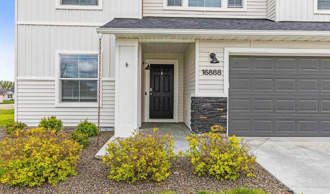 Photo - 4 Bed 2.5 bath with a 3 car garage
