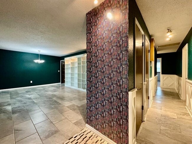 Photo - 3604 Jim Robison Dr