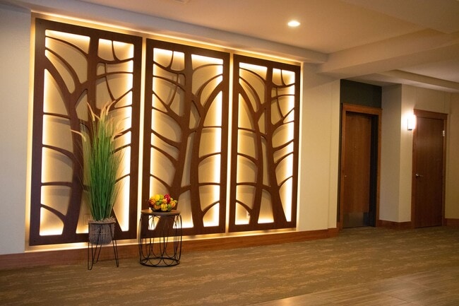 Photo - Top Floor Corner 2Bed/2Bath! Unidad 316