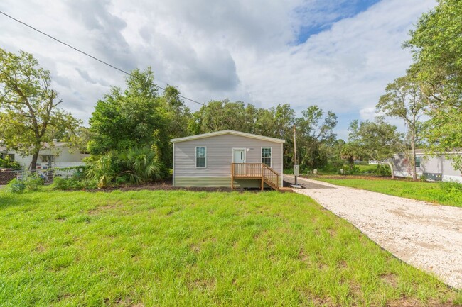 Building Photo - 3/2 Brooksville Available Now ! Rental