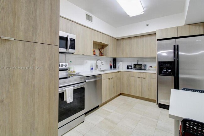Photo - 2 bedroom in Aventura FL 33180