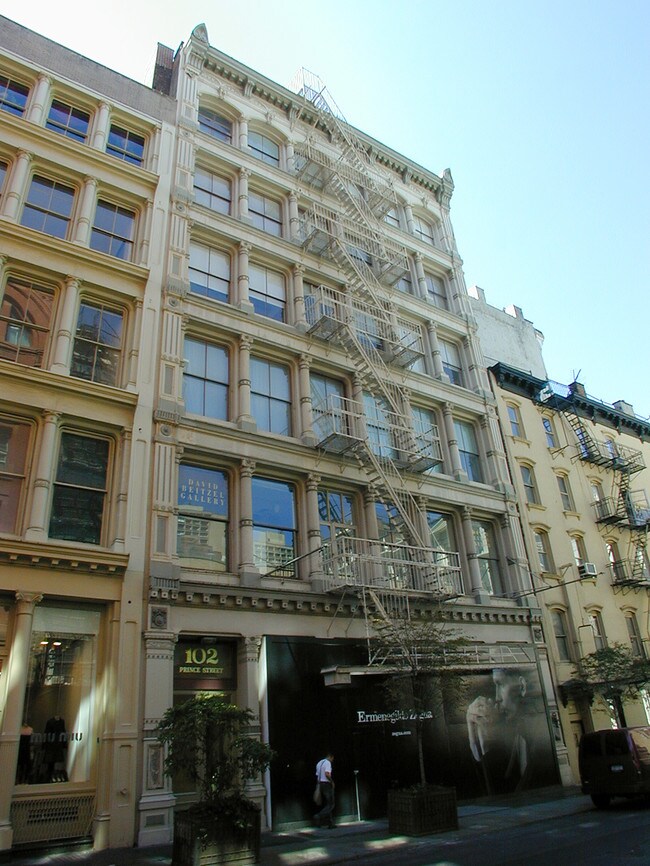 Photo - 118 Greene St