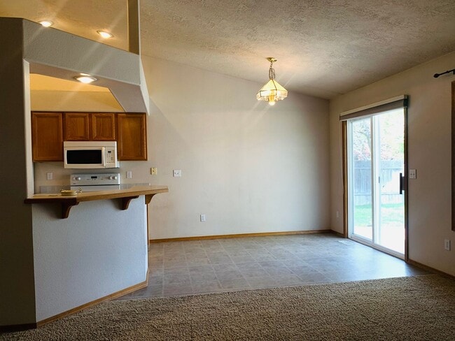 Photo - Great Home, Close Foothills Location