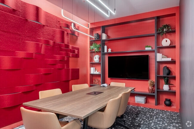 Common Area - Meeting Room