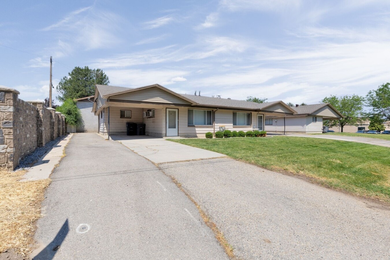 2 Bedroom, 1 Bathroom South Jordan Duplex - 2 Bedroom, 1 Bathroom South Jordan Duplex House