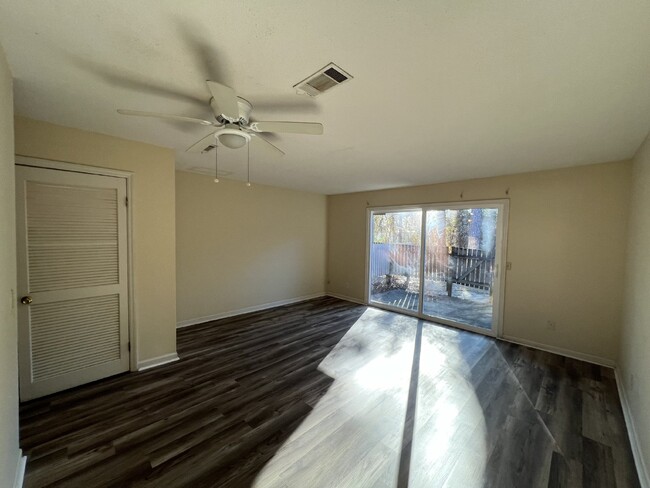 Townhouse for Rent - Townhouse for Rent
