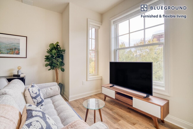 Photo - 1701 21st St NW Unit SI FL3-ID748