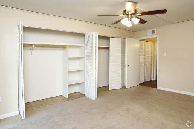 1BR,1BA