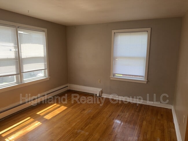 Photo - 2515 Woodlawn St Unidad 3