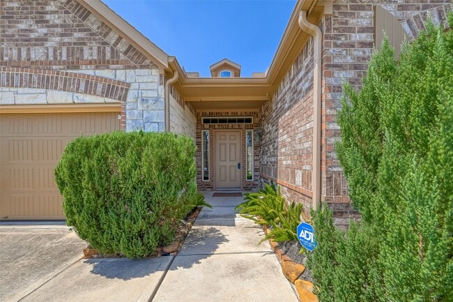 Photo - 402 Conchola Ln