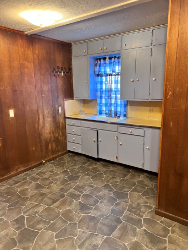 Photo - 2025 E 3rd Ave