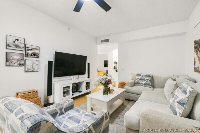 Photo - 2916 Tuscany Ct Unit 104