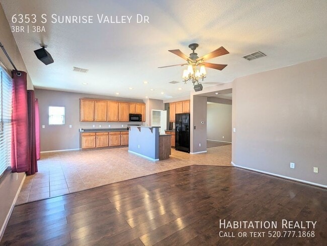 Photo - 6353 S Sunrise Valley Dr