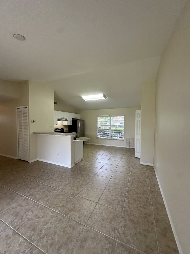 Photo - Charming 2 bedroom, 2 bathroom end unit