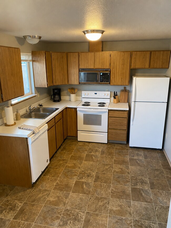 Photo - 1120 S 40th Ave Unit 1120A