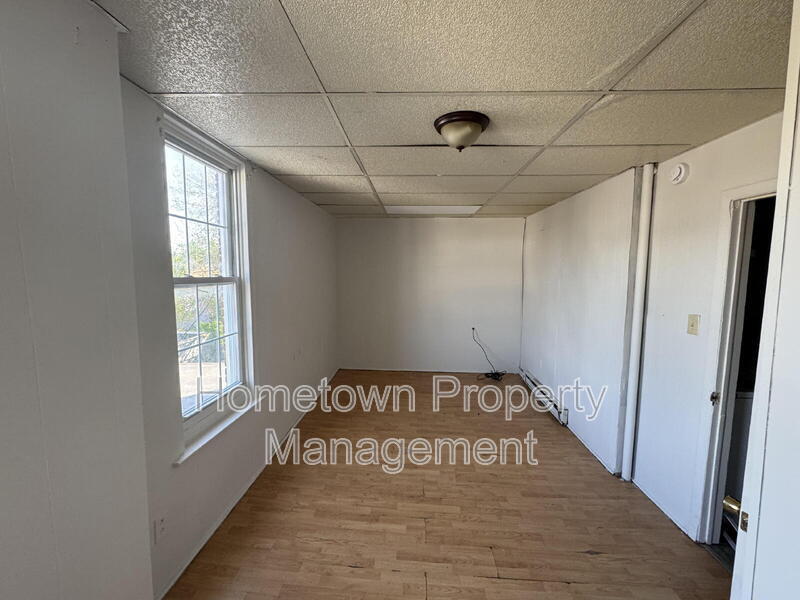 Photo - 663 E Market St Unit 663 Apt # 5
