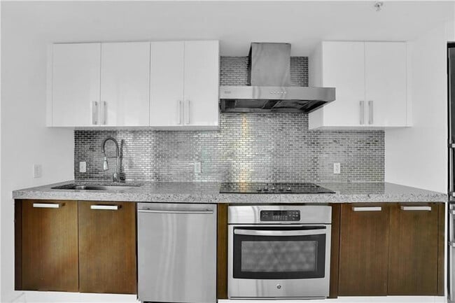 Photo - 720 NE 62nd St Unit 406