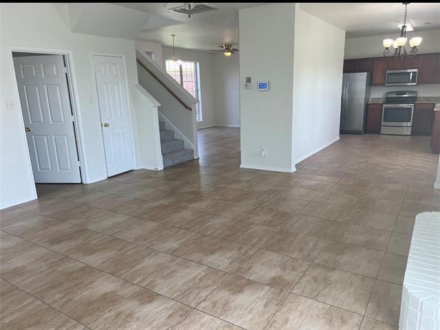 Photo - 2400 Rushing Springs Dr