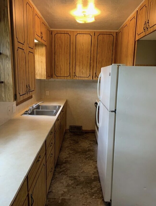 Photo - 1433 WIlson Ave SW