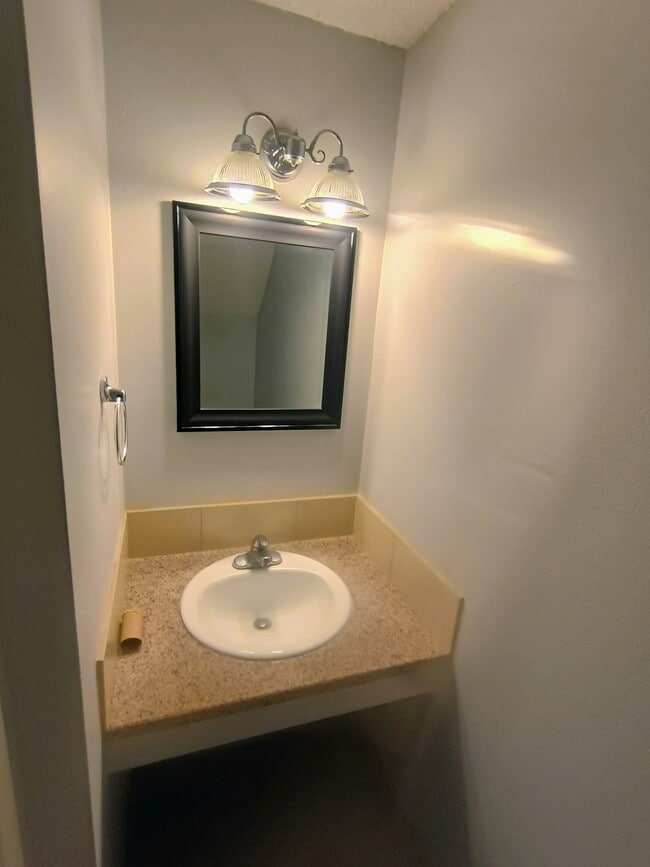 Photo - 236 Pearl St