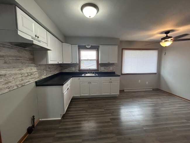 Photo - 5732-5734w villard ave Unit 2