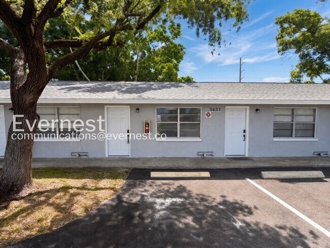 Building Photo - 5633 Crissman Dr N